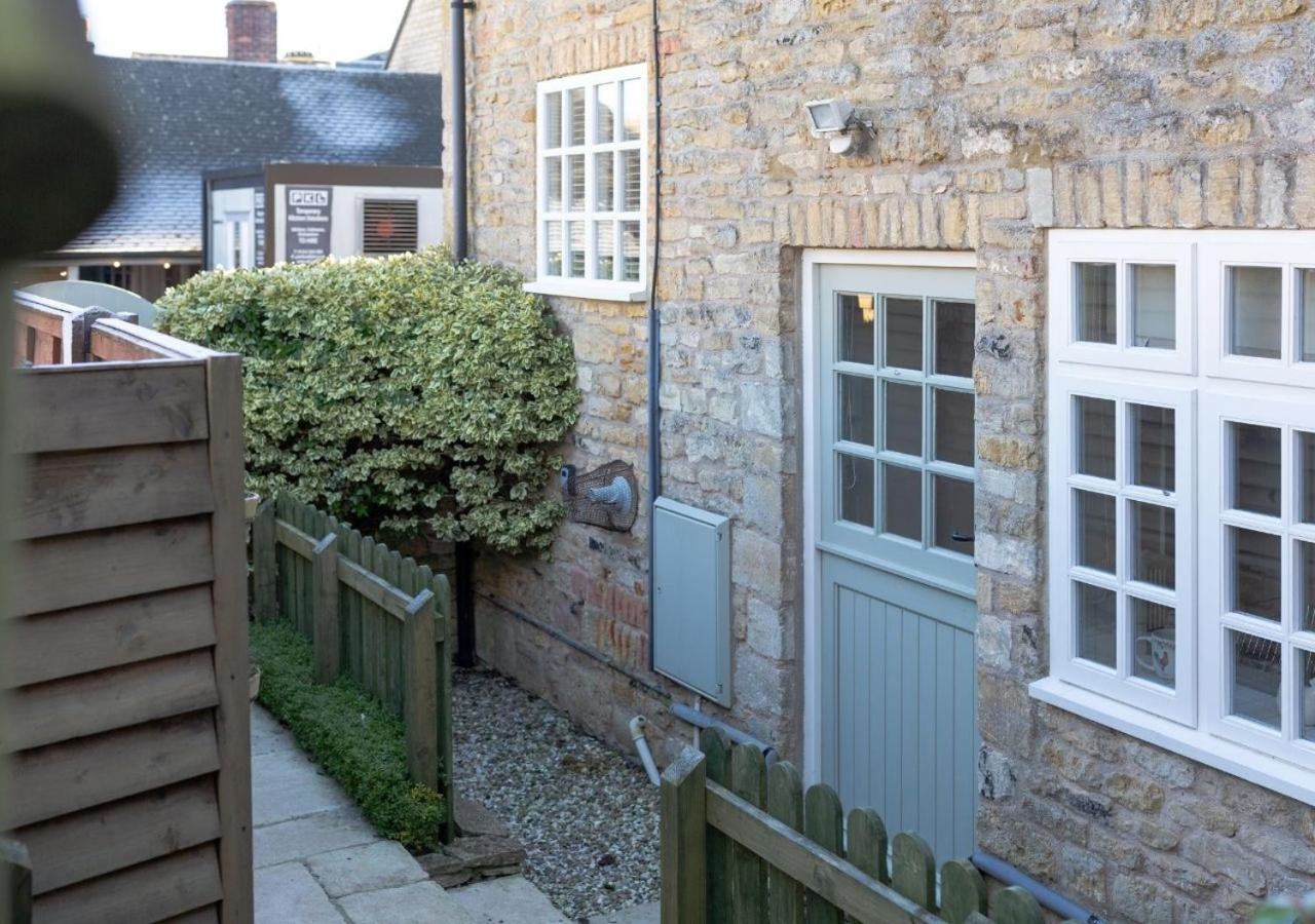 Jasmine Cottage - 2 Bedroom In Heart Of Bourton! Luaran gambar